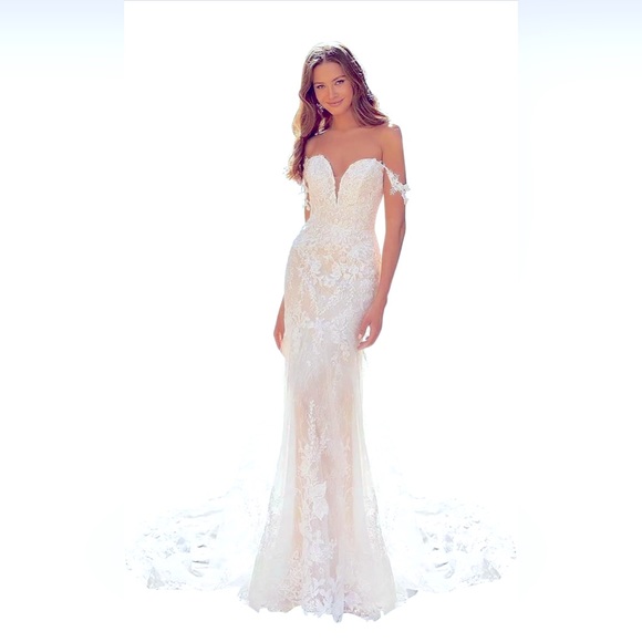 La’norah Dresses & Skirts - Wedding Dress - Brand New - Never Worn
